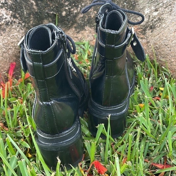 Jeffrey Campbell 🎈sale🎈black boots. Very good condition - Picture 5 of 10